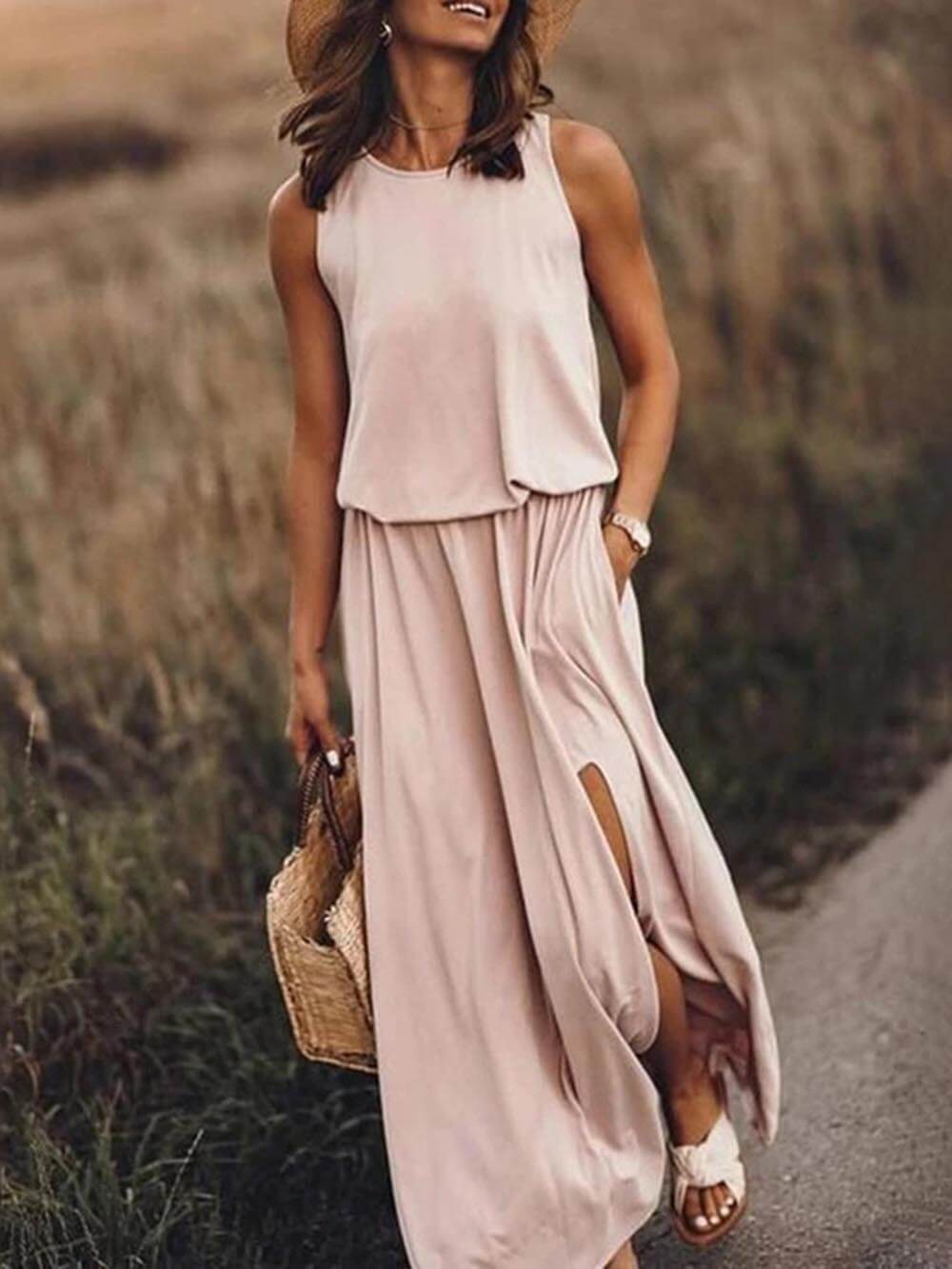 Ärmelloses Schlitzkleid mit Rundhalsausschnitt und lockerer Taille