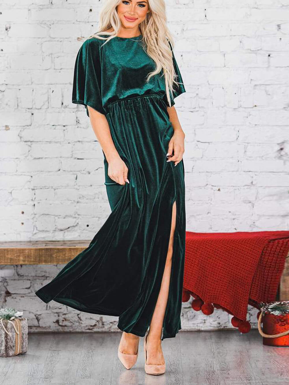 Maxikleid aus Samt mit hohem Schlitz