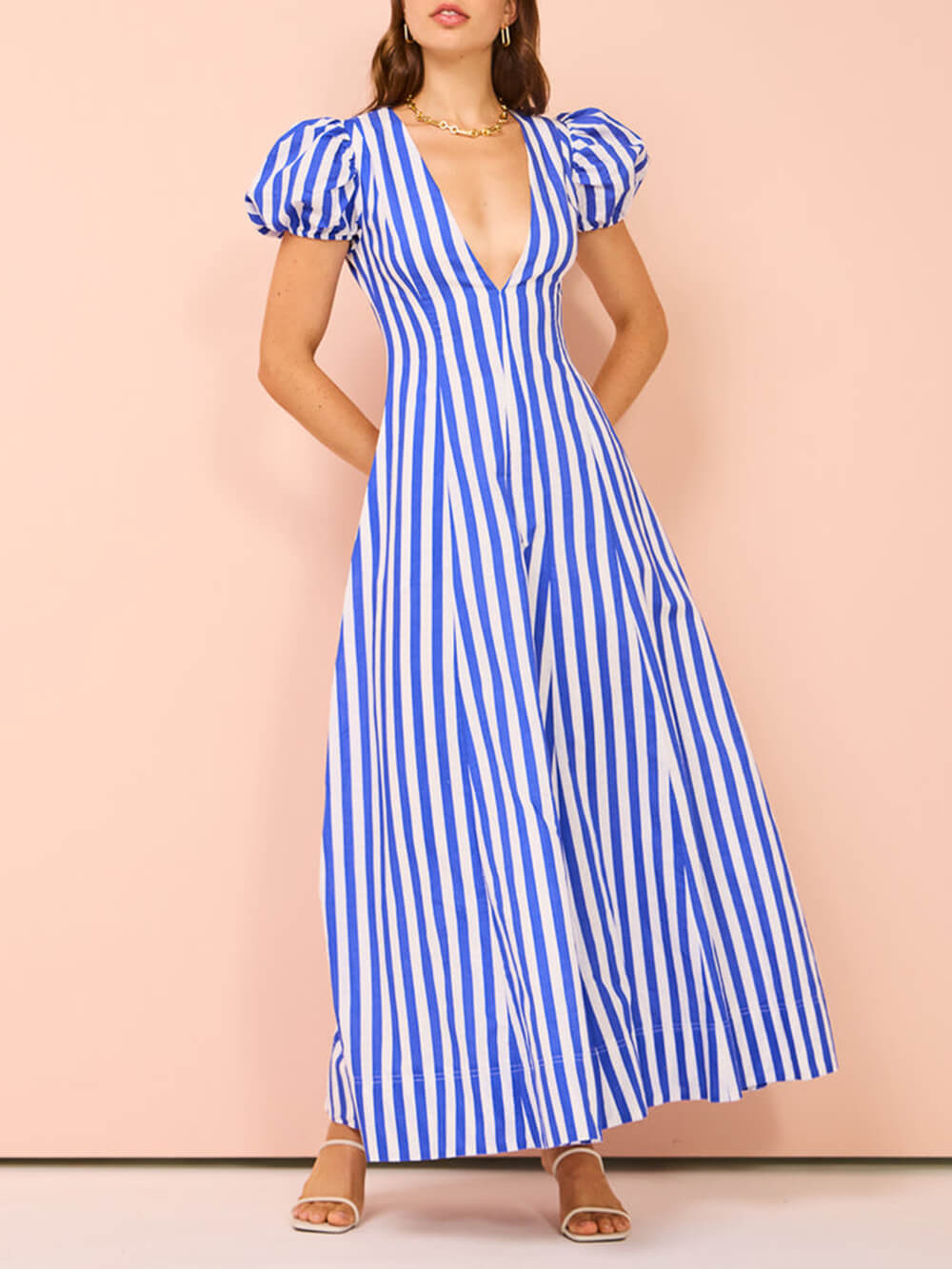 Maxikleid mit Ballonärmeln und Streifenmuster
