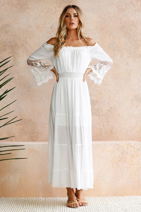 Schulter-Maxikleid: bestickte, ausgestellte Ärmel aus Spitze