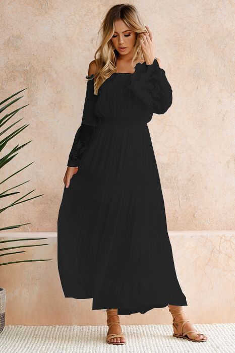 Schulter-Maxikleid: bestickte, ausgestellte Ärmel aus Spitze