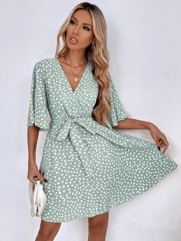 V-Ausschnitt Taille Fashion Vielseitiges Boho-Kleid