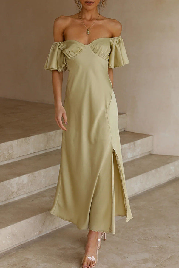 Midi-Kleid mit Seitenschlitz: Carmen-Ausschnitt, Volantärmel