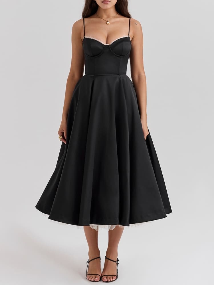 Schwarzes Tüll-Midikleid