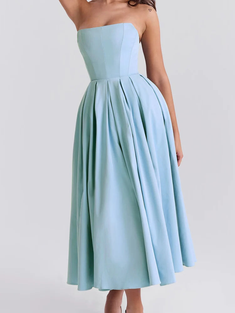 Trägerloses Midi-Sommerkleid in Toskanablau
