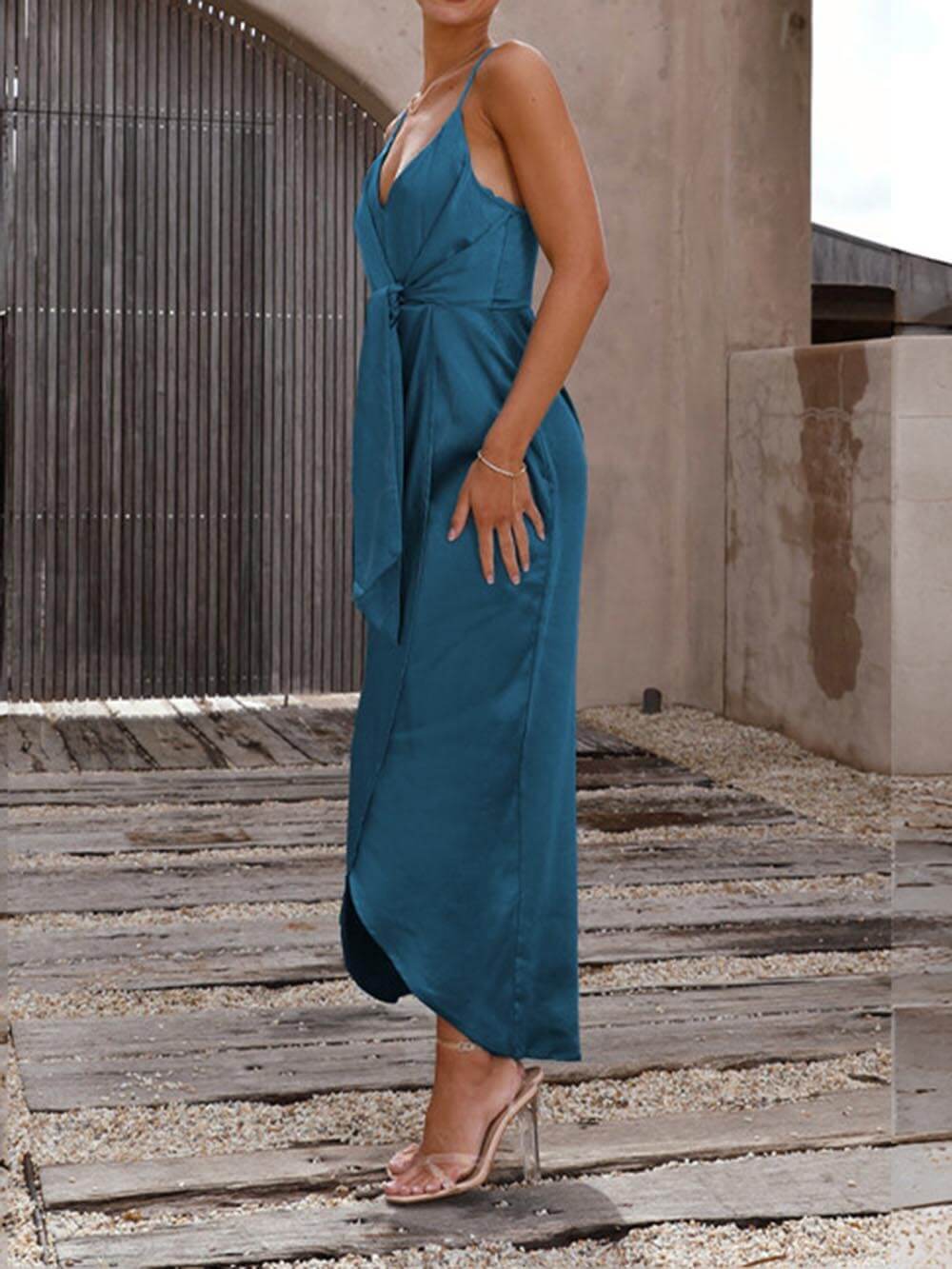 Elegante, einzigartige Neckholder-Midi-Kleider mit Trägern im französischen Stil
