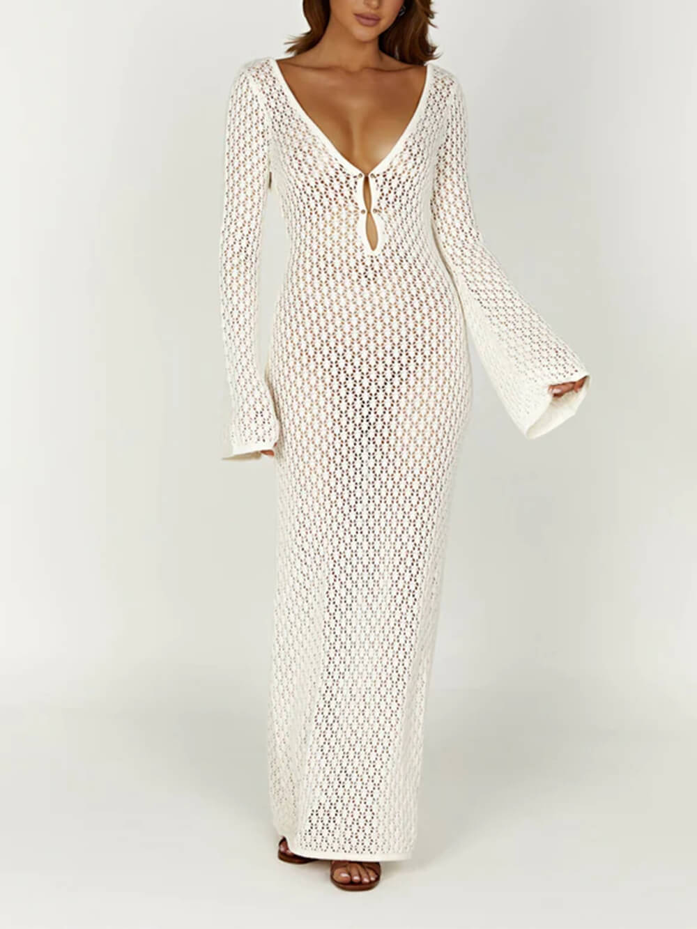 Gehäkeltes Maxikleid mit ausgestellten Fishtail-Ärmeln