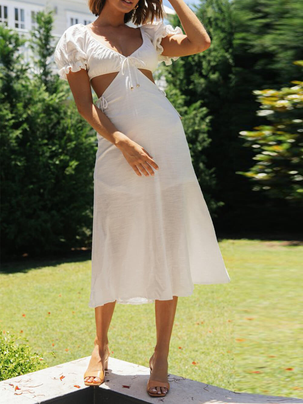 Einfarbiges Midi-Kleid mit Prinzessinnenärmeln