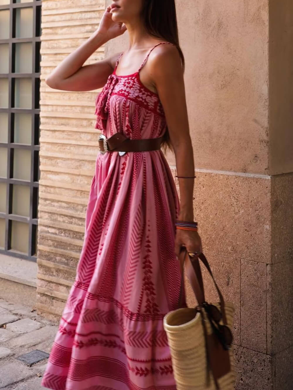 Maxikleid im Ethno-Stil aus Strick