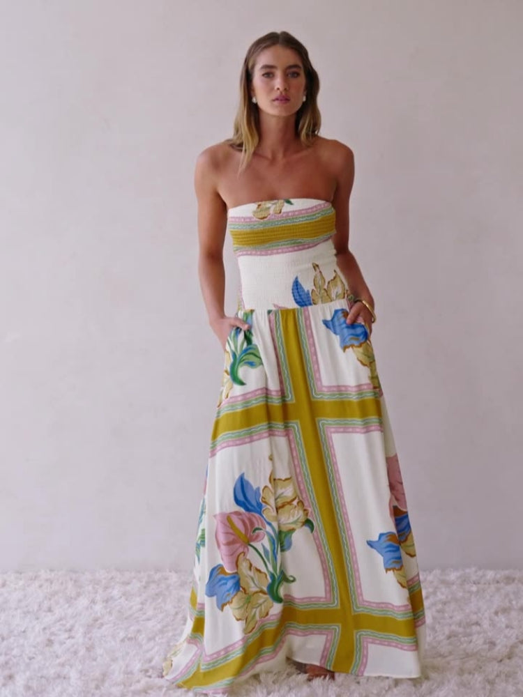 Tropisches Sommerkleid