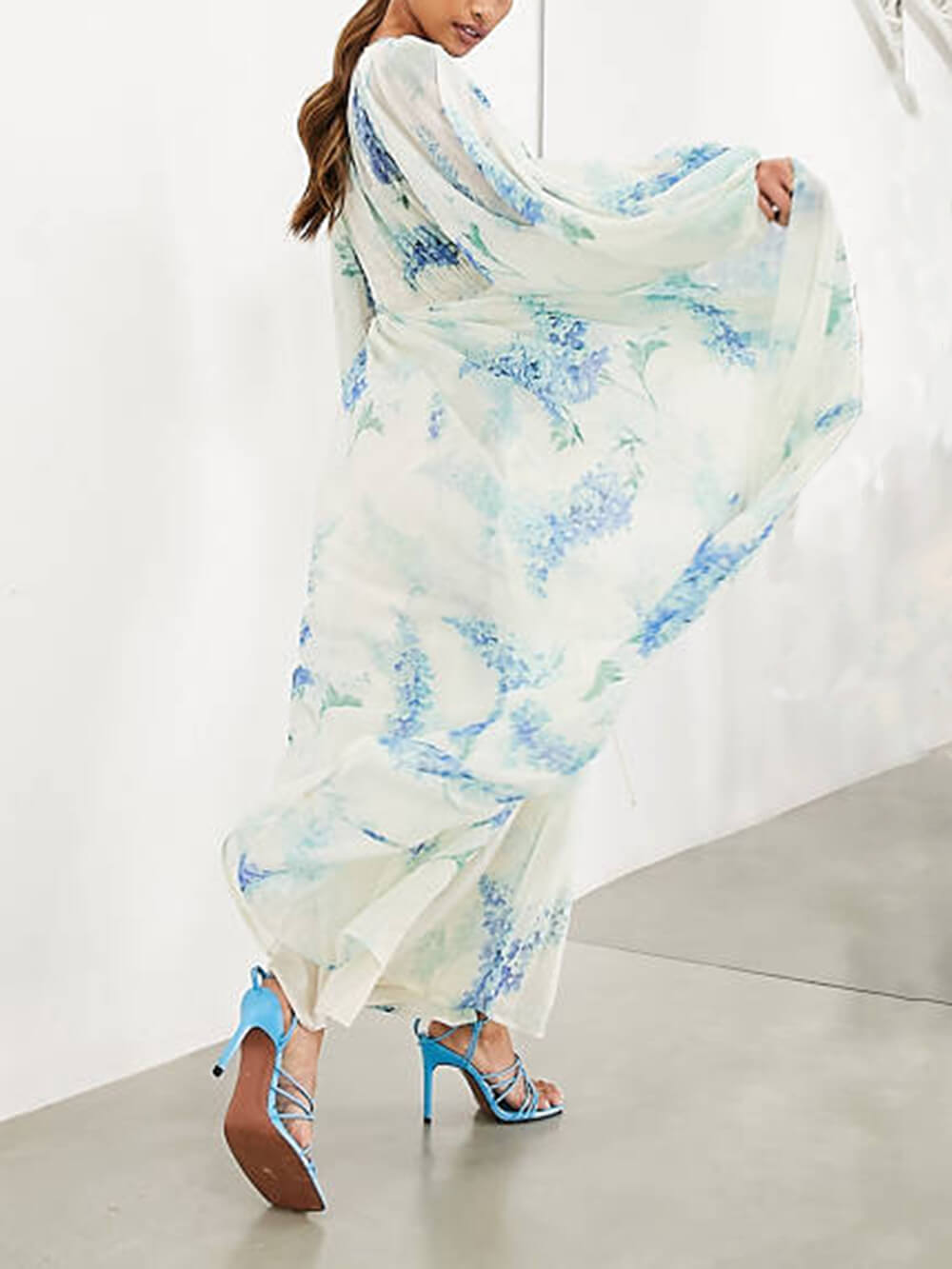 Maxikleid aus Chiffon mit Blumenmuster und Tunnelzug in der Taille
