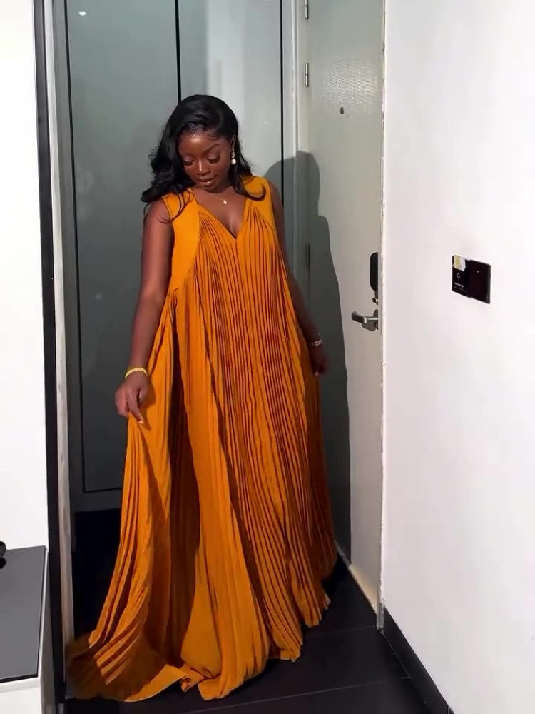 Plissiertes Maxikleid in Großen Größen