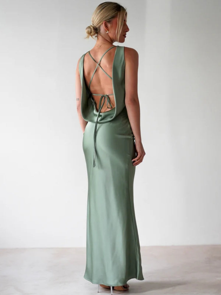 Figurbetontes ärmelloses Kleid