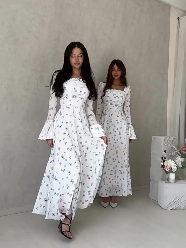 Maxikleid mit eckigem Ausschnitt und Blumenmuster