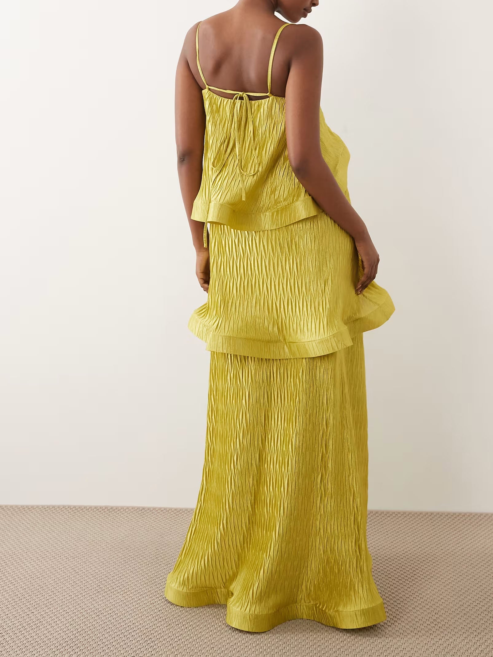 Zigzag Plisse Tiered Trapeze Maxi Dress In Lime