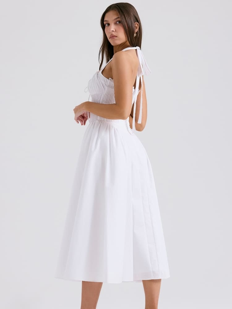 Weißes rückenfreies Neckholder-Midikleid