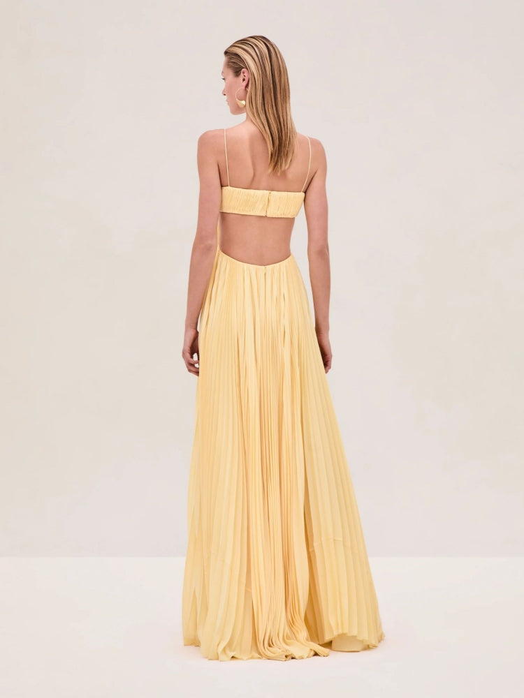 Plissiertes rückenfreies Slip-Kleid