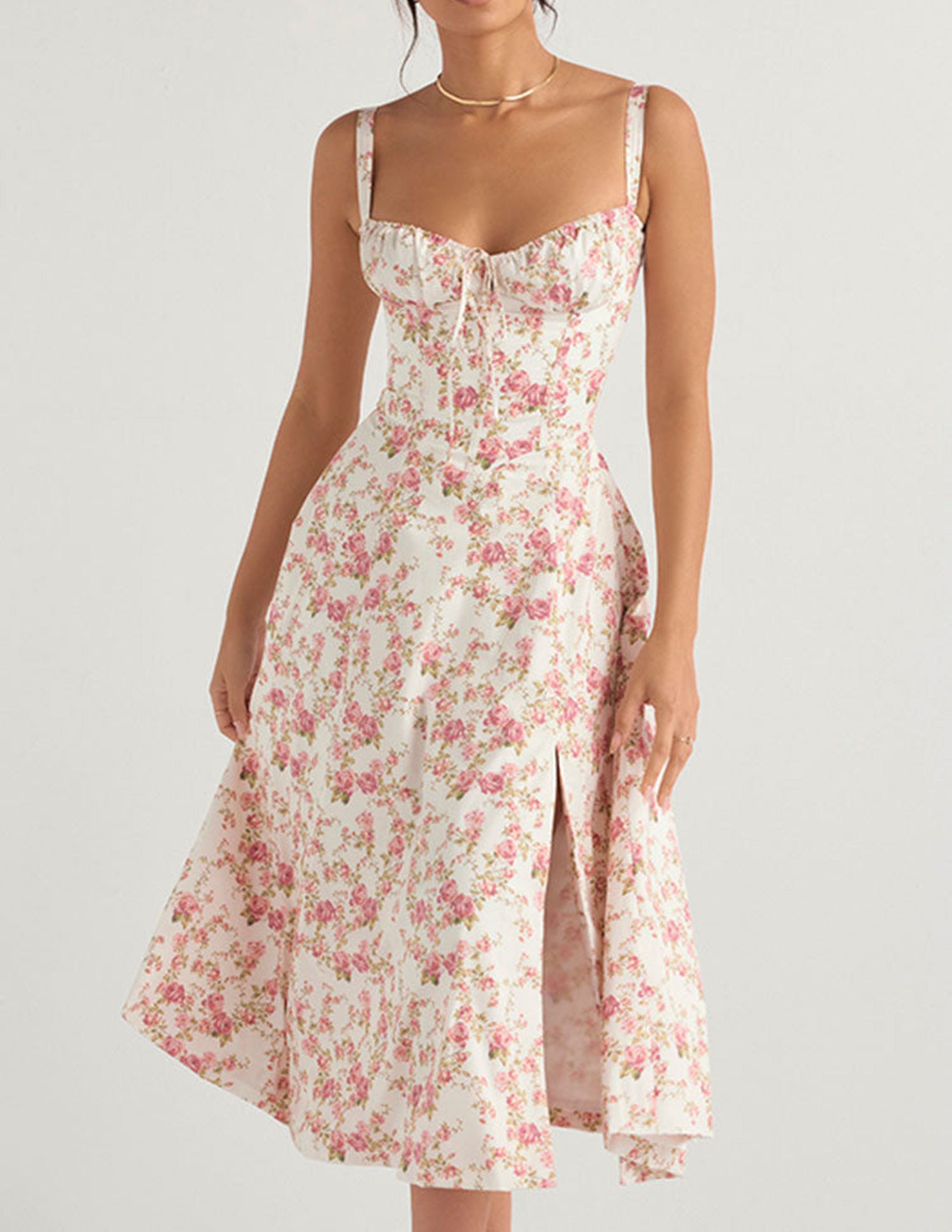 Kleid mit Rosenmuster und Fischgrätmuster