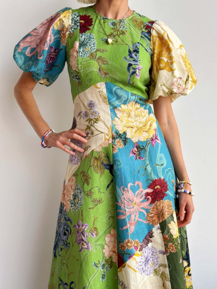 Elegantes Rundhals-Midikleid