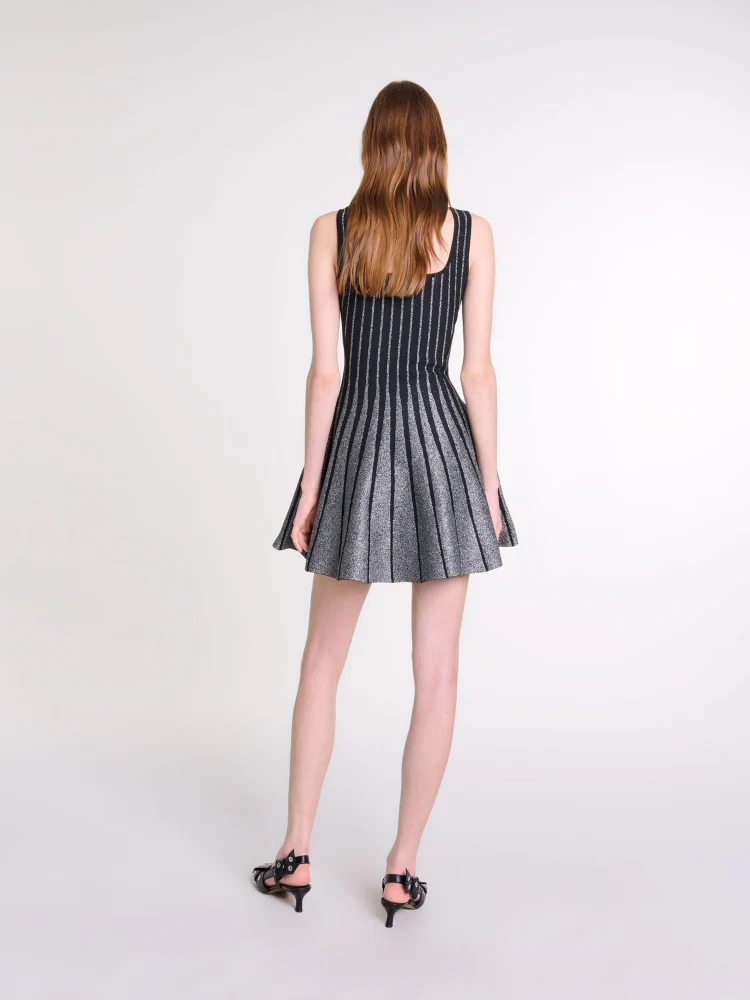 Mini-Strickkleid mit Gittermuster