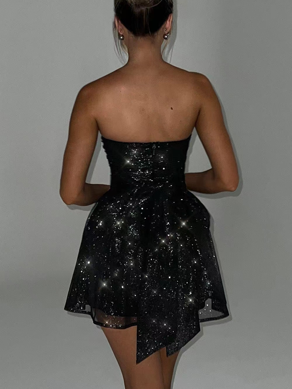 Pailletten-Korsettkleid mit Schleife