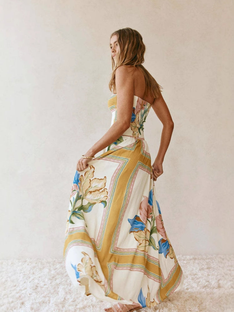 Tropisches Sommerkleid