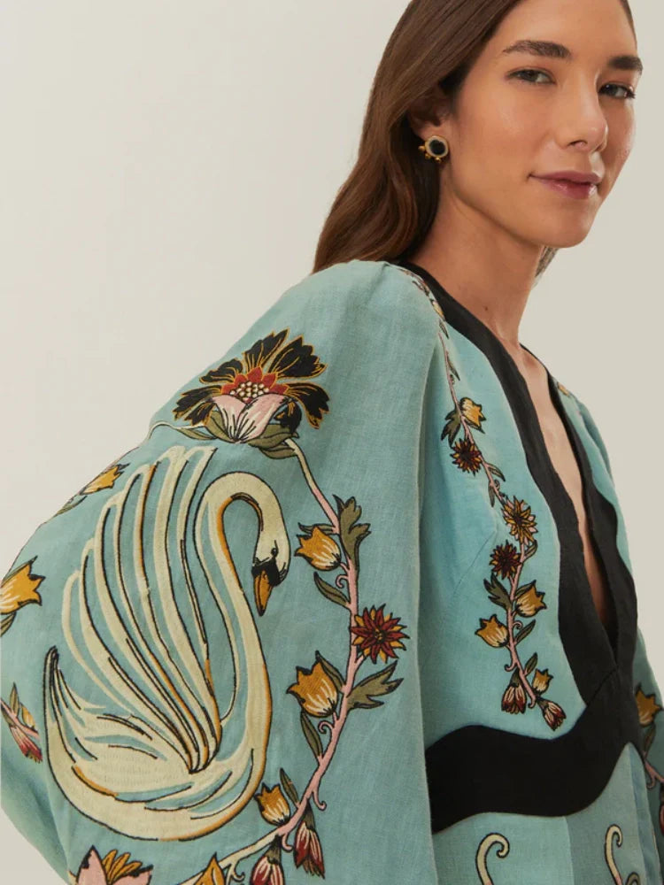 Blaues fließendes Schönheit Langarm-Midikleid