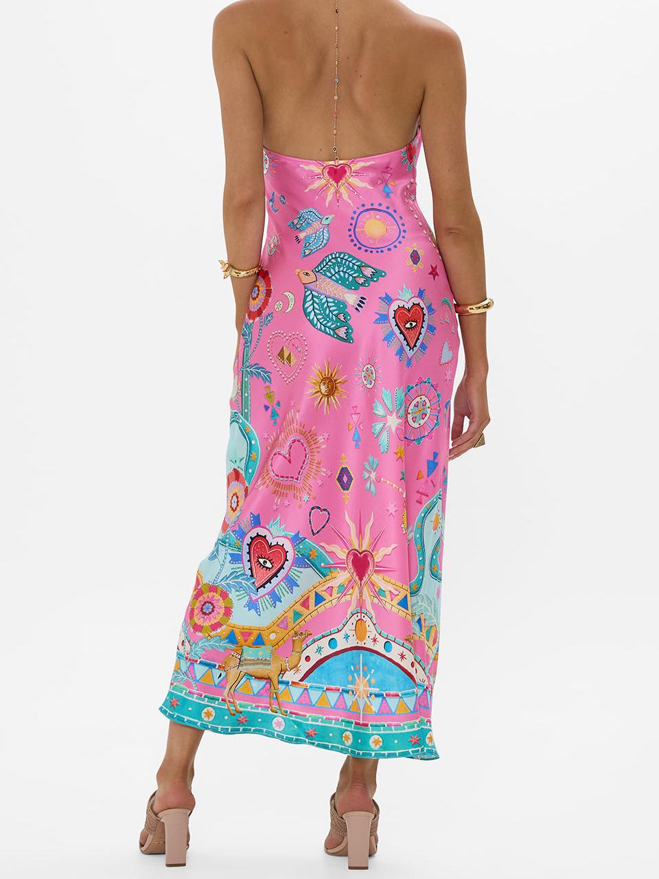 Maxikleid mit Kettenriemen