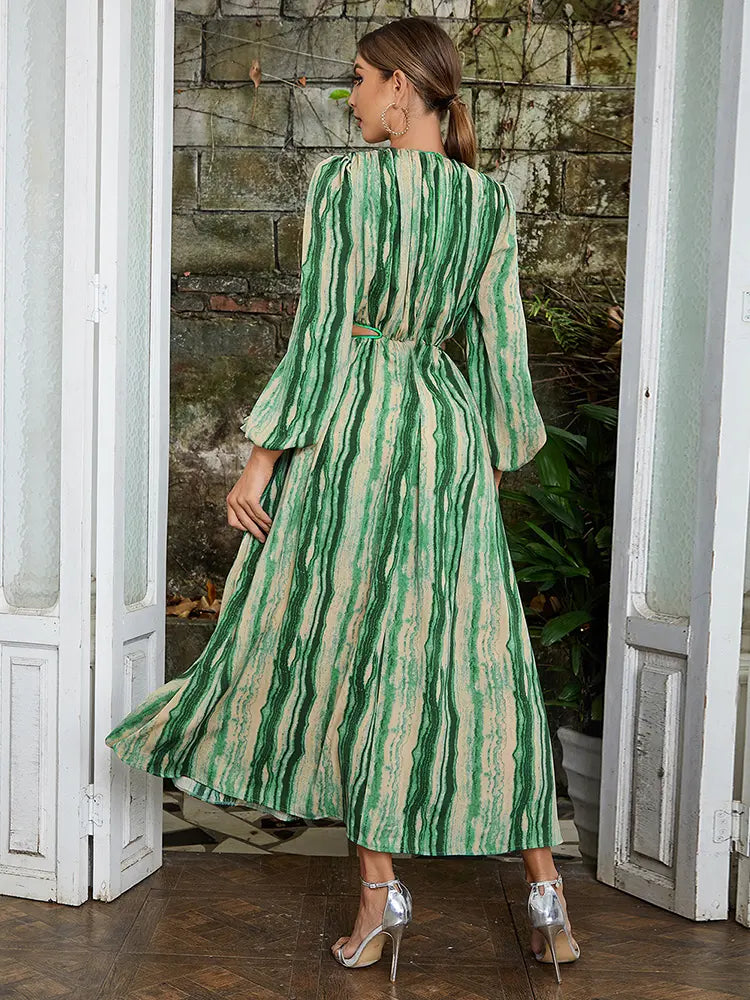 Geblümtes Laternenärmel-Kleid mit V-Ausschnitt