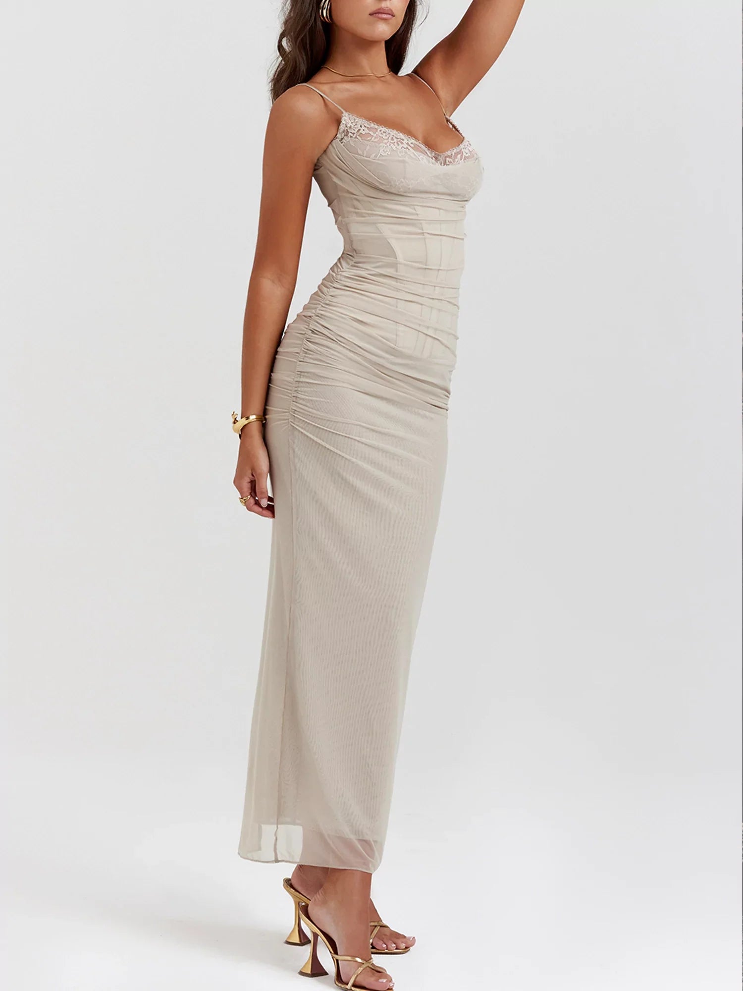 Maxikleid Dreamscape – Hellgrauer Traum