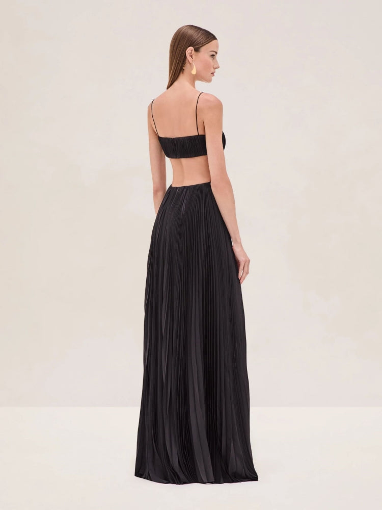 Plissiertes rückenfreies Slip-Kleid