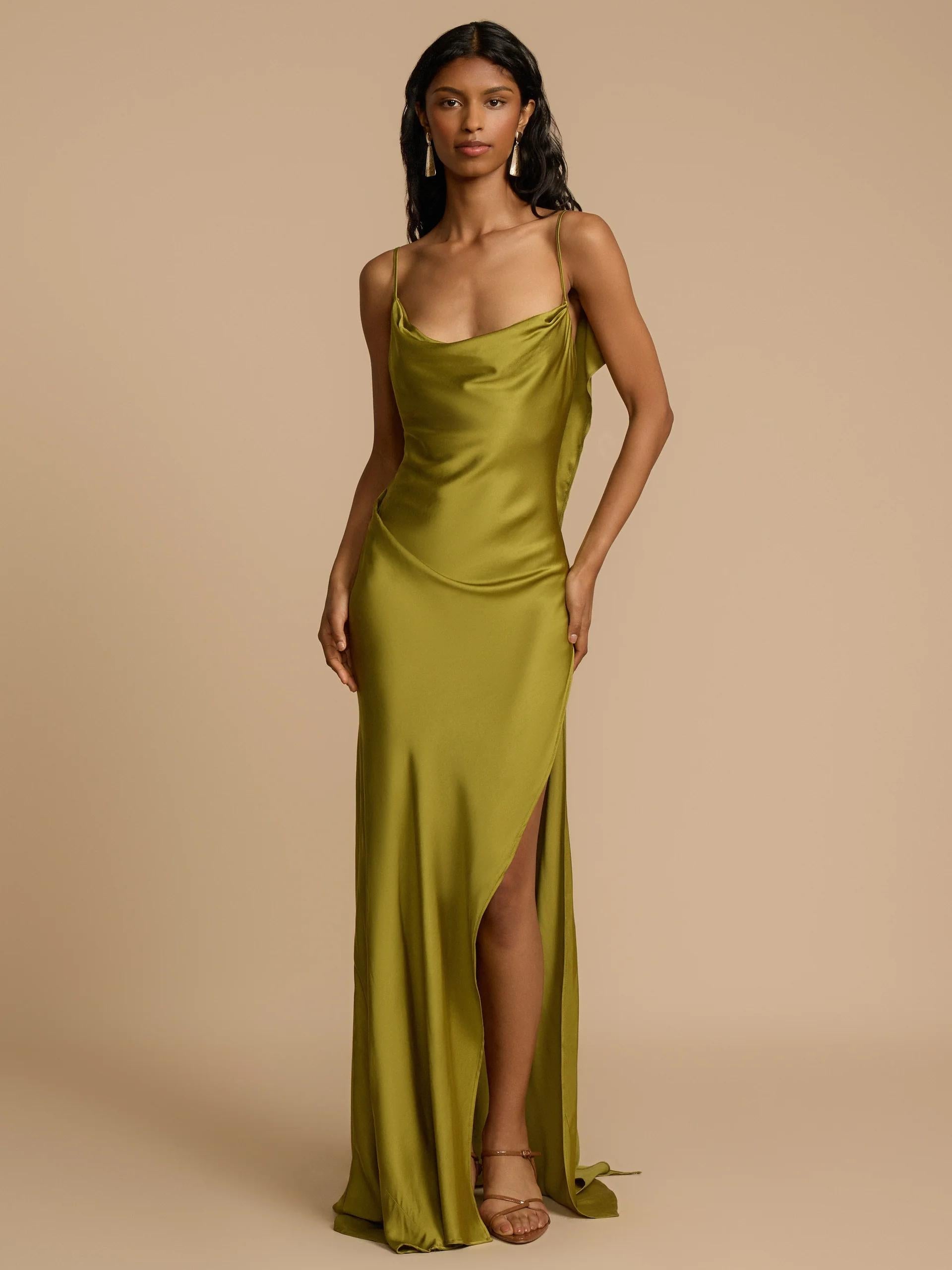 Sexy Elegantes Satin-Maxikleid mit hohem Seitenschlitz