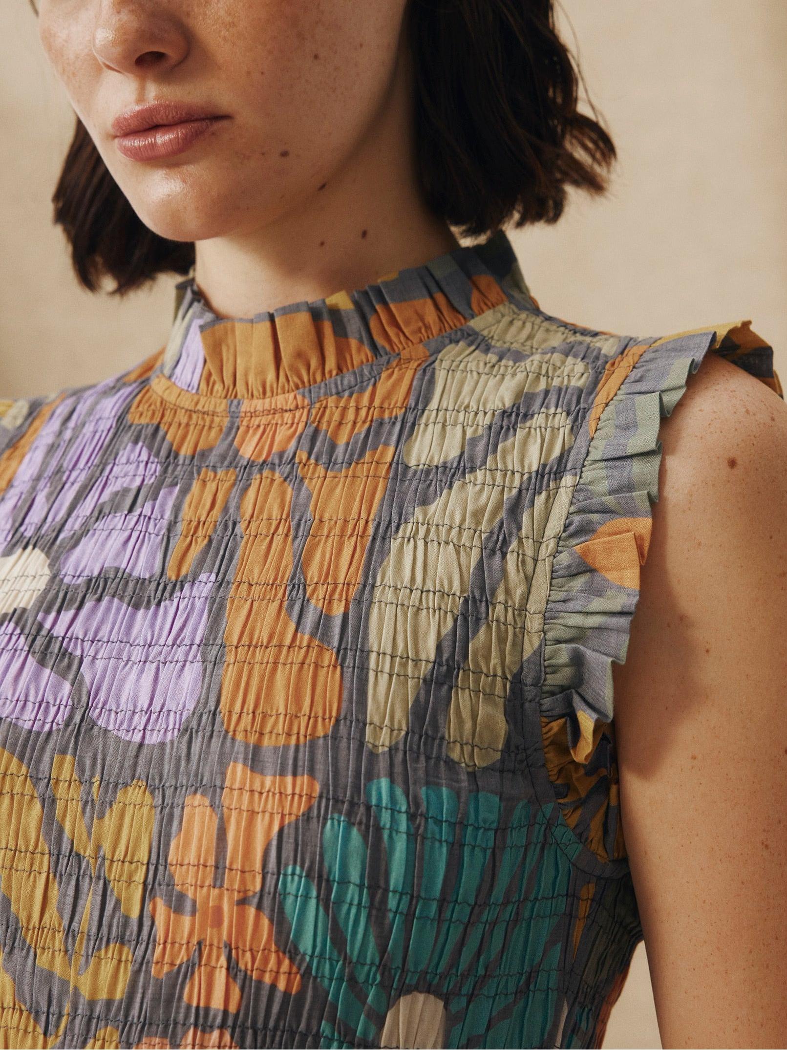 Mehrfarbiges Midikleid mit botanischem Print