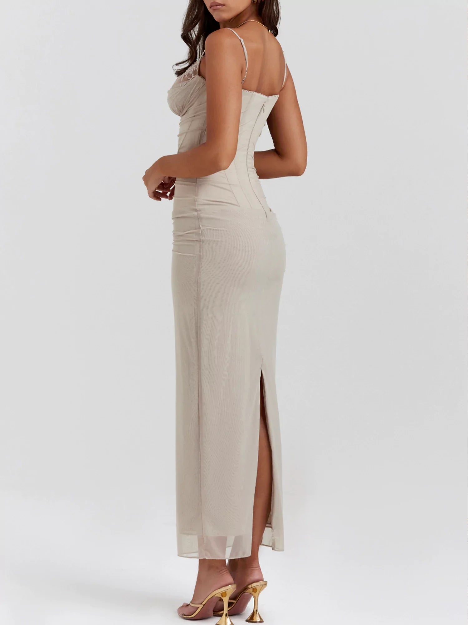 Maxikleid Dreamscape – Hellgrauer Traum