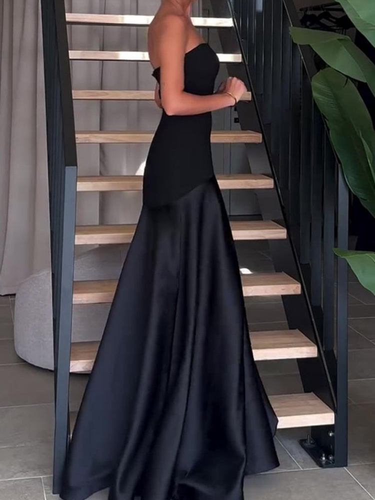 Voluminöses ärmelloses Maxikleid