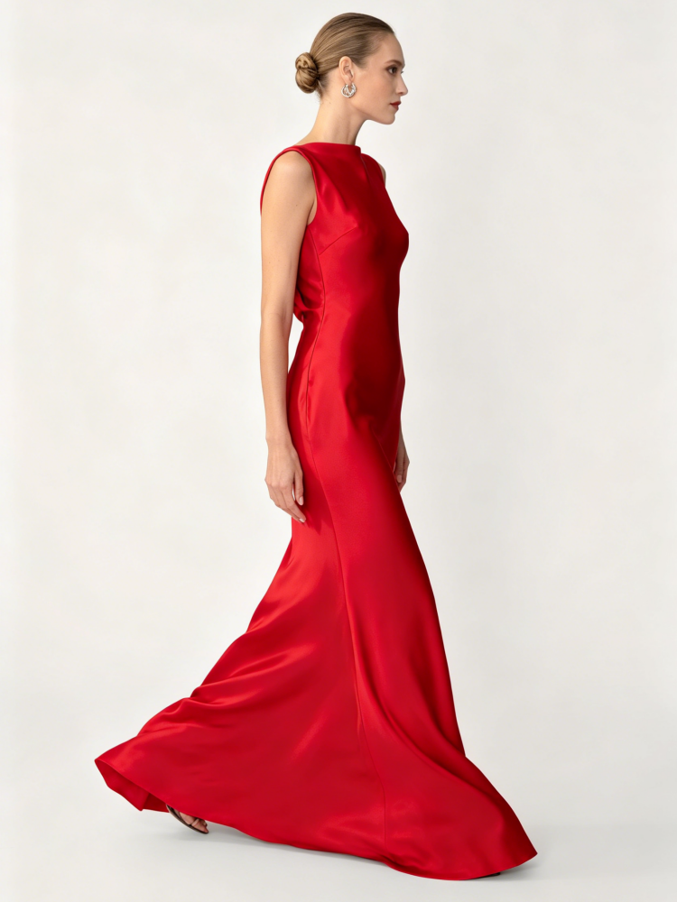 Gefesselt & Gezeichnet – Satin-Abendkleid