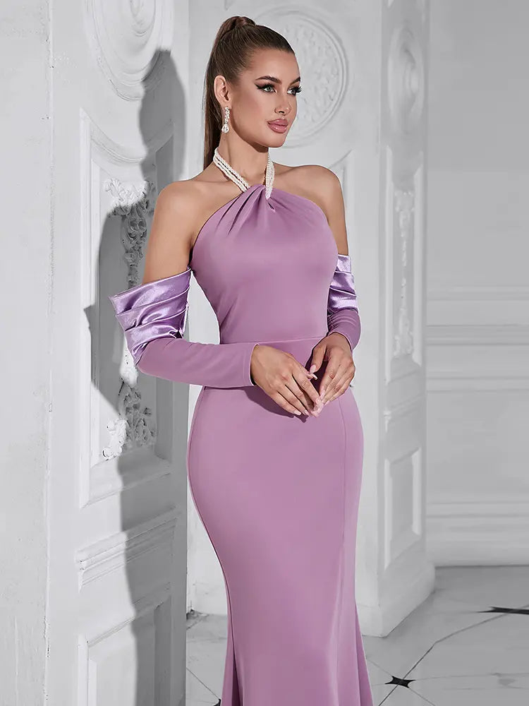 Perlen-Neckholder-Kleid mit langen Ärmeln