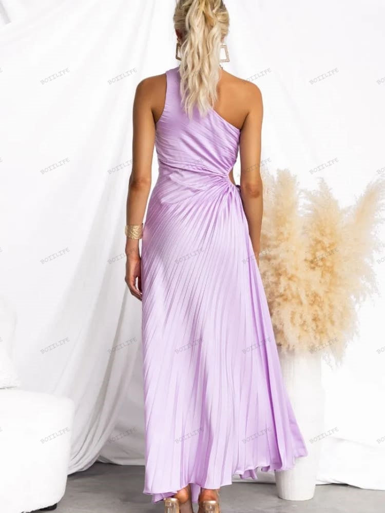Plissiertes One-Shoulder-Kleid mit Cut-Out-Taille