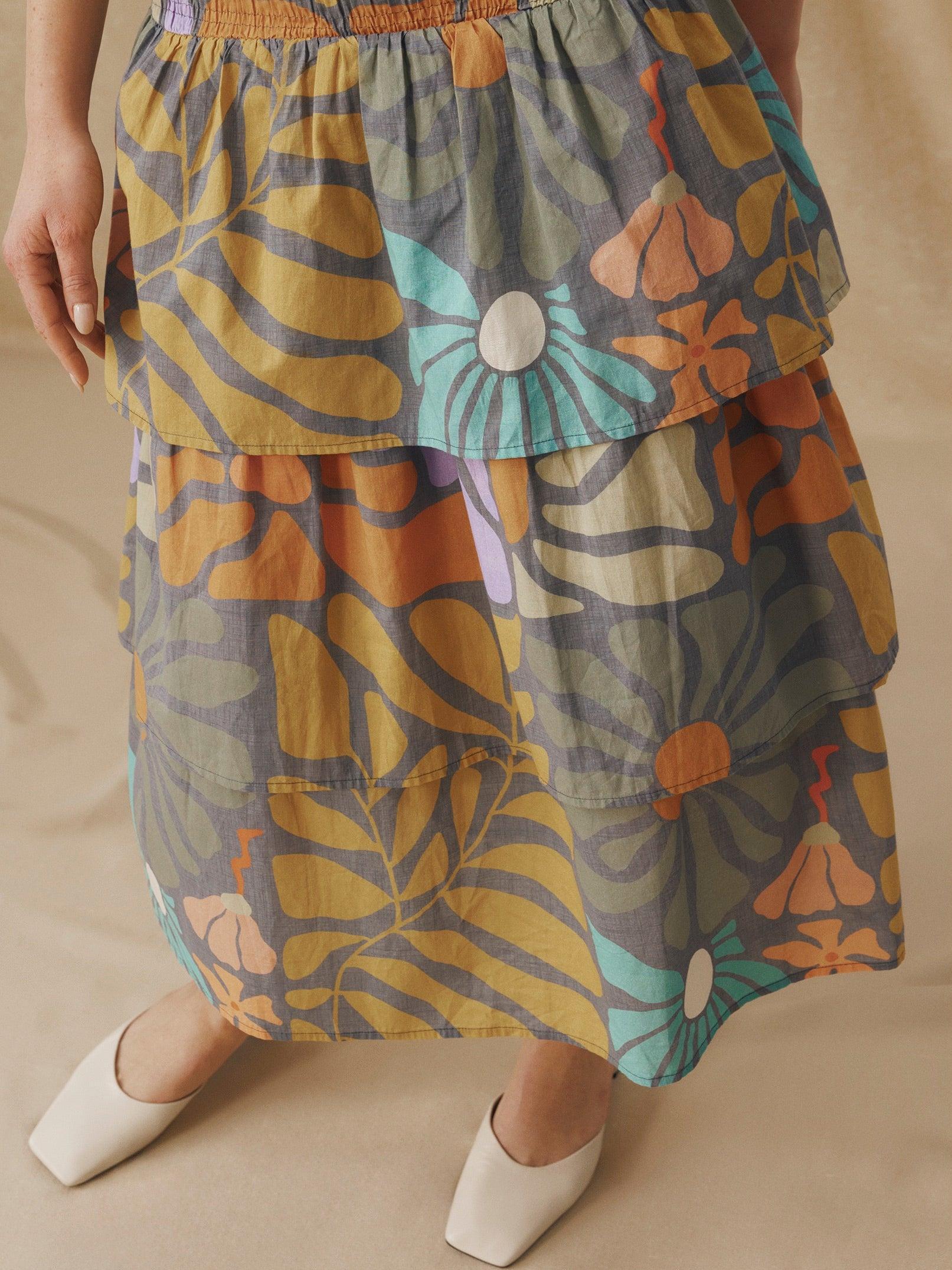Mehrfarbiges Midikleid mit botanischem Print