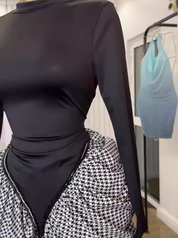 Kariertes Twist-Maxikleid