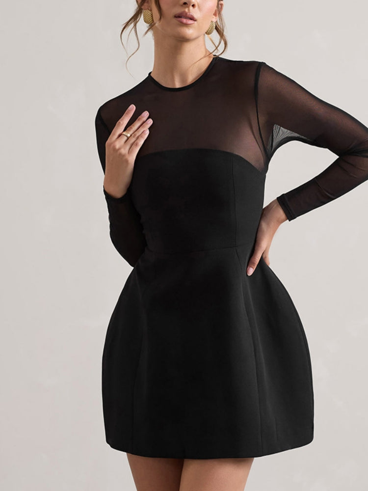 Durchsichtiges elegantes Mini-Mesh-Kleid