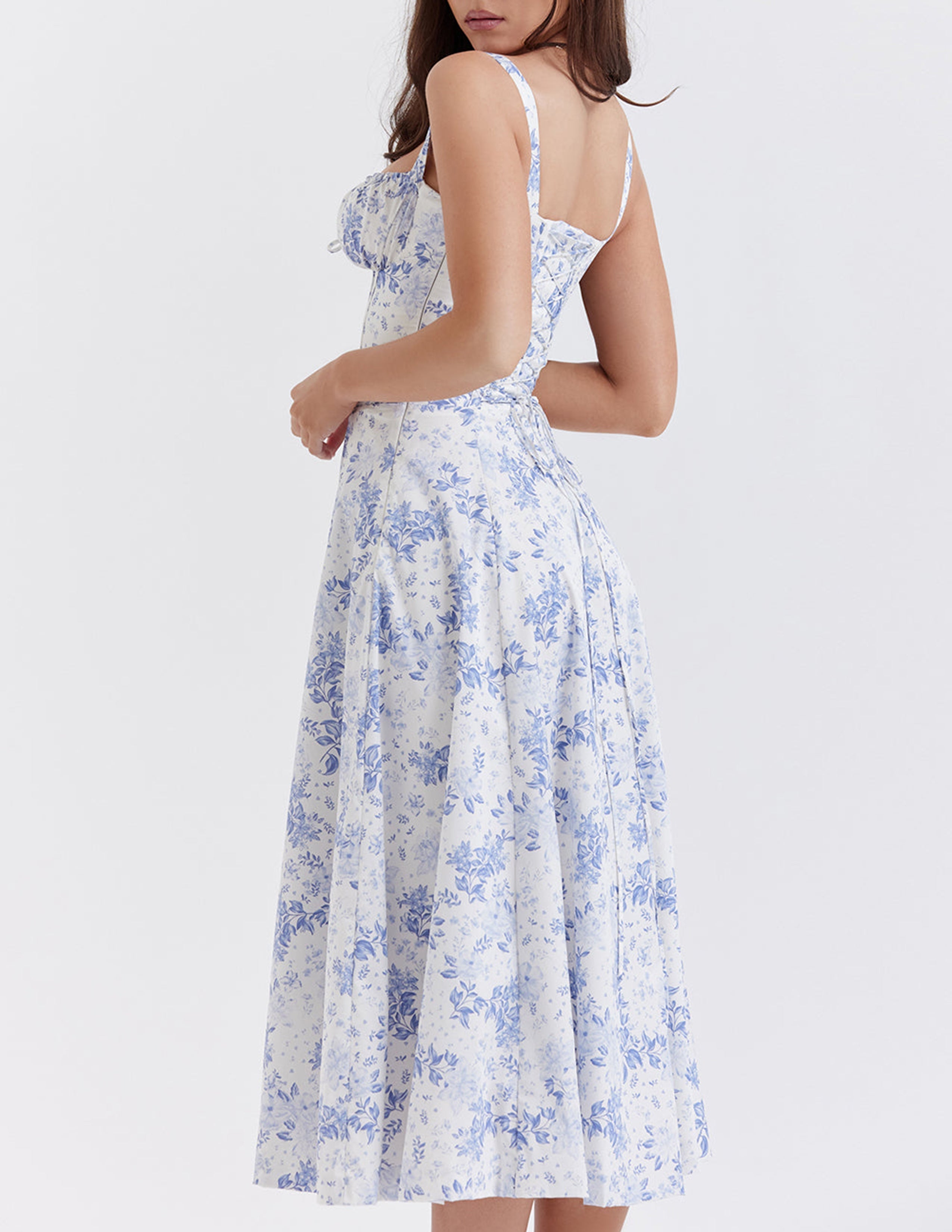 Kleid mit Rosenmuster und Fischgrätmuster