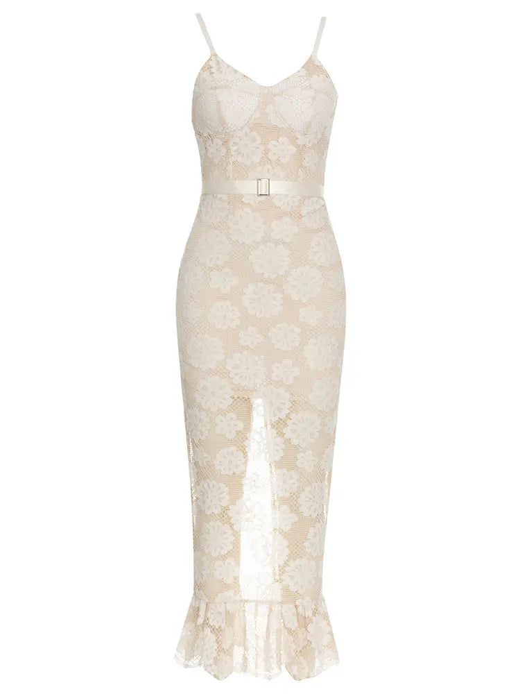 Sexy Spitzenkleid mit floralen Cut-Outs