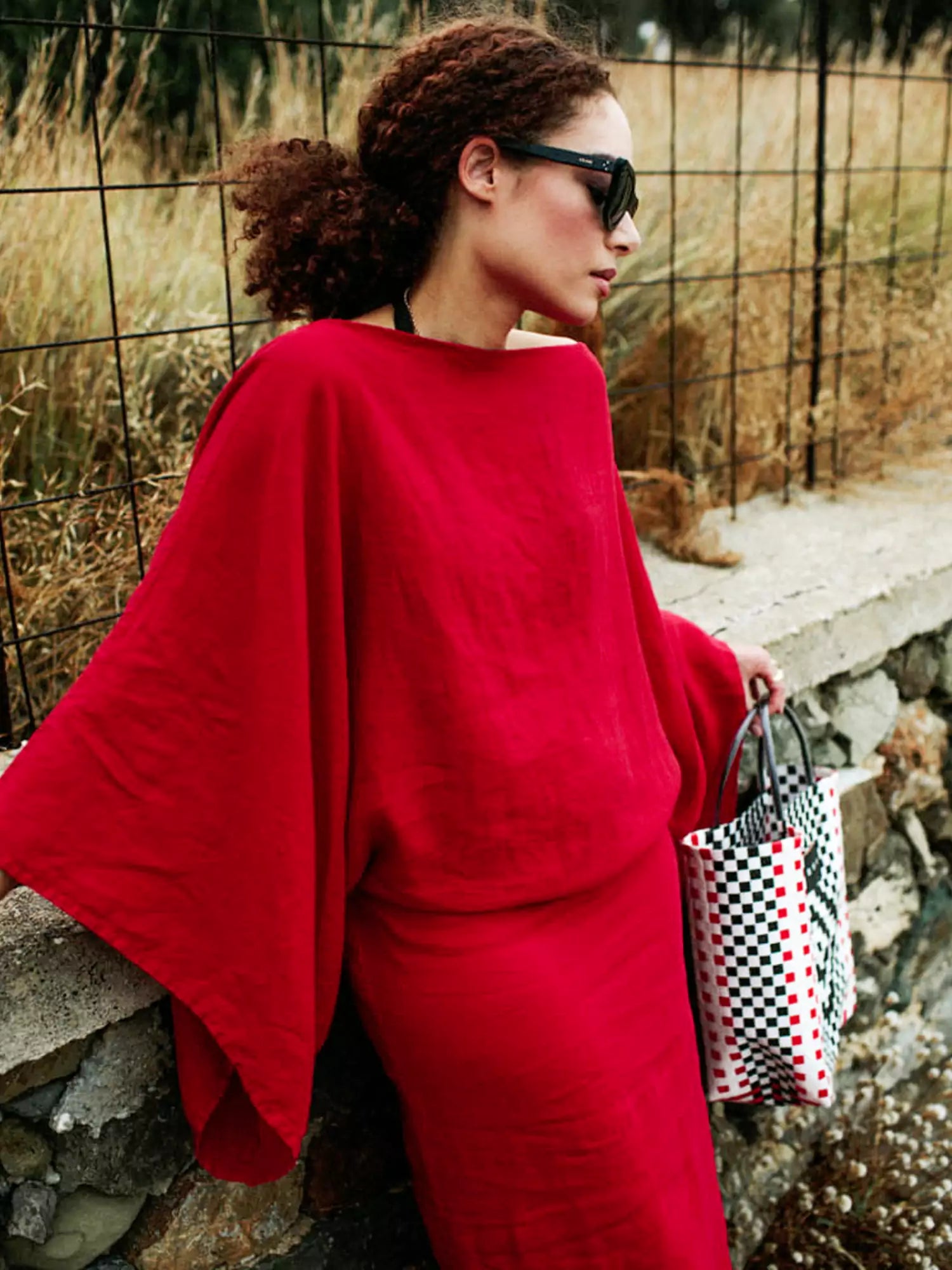 Kimono-Kleid „Crimson Linen Breeze“