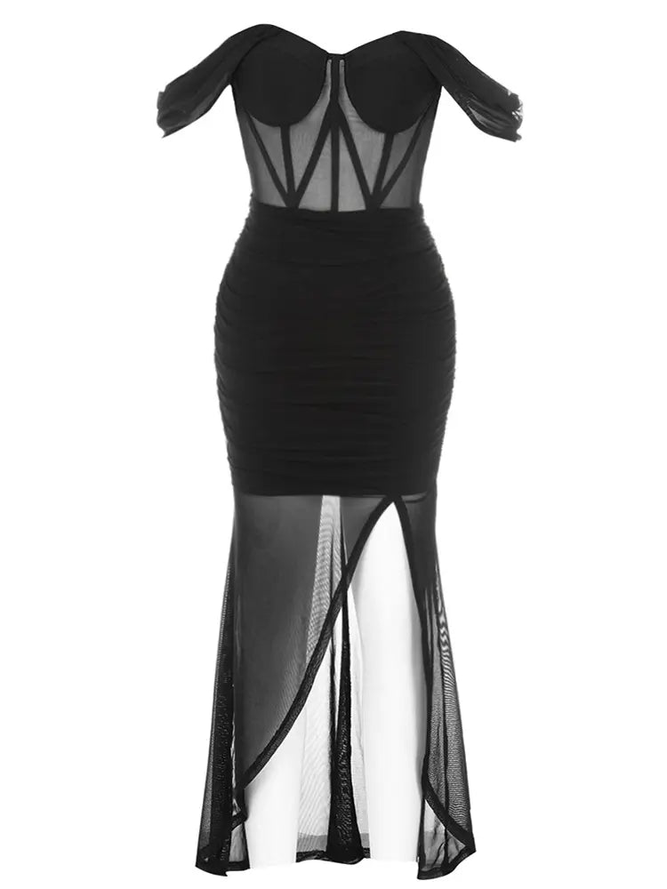 Sexy schulterfreies Kleid mit transparentem Rücken