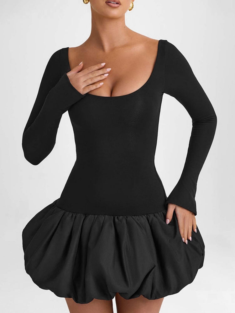 Elegantes Colorblock-Kleid mit U-Boot-Ausschnitt