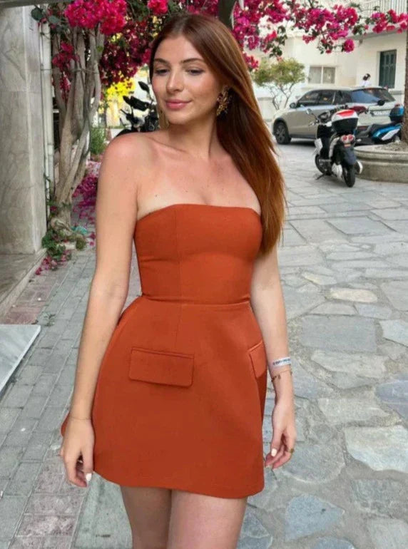 Alma Mae - Elegantes trägerloses Kleid
