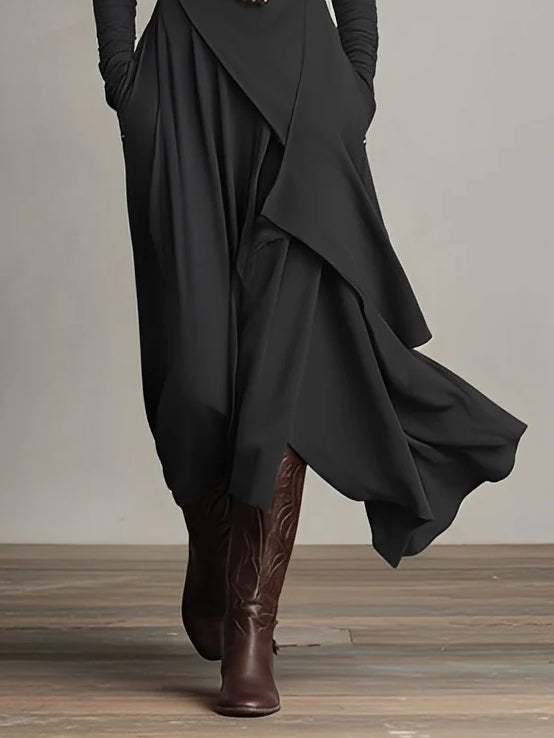 Lila hochgeschlossenes, asymmetrisches Plissee-Maxikleid