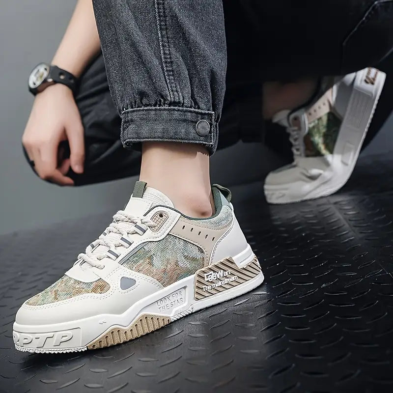 Azura Geo Sneaker