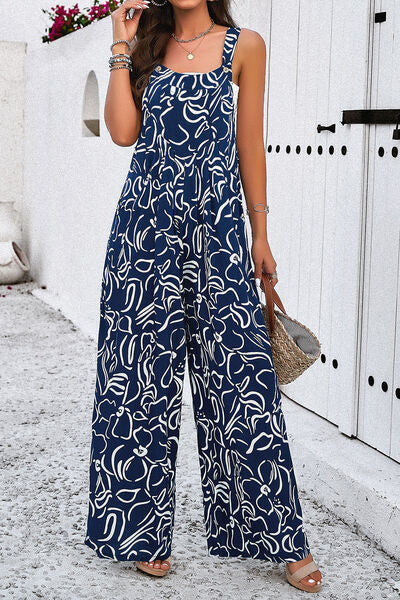 Bedruckter Overall mit weiten Trägern und Taschen